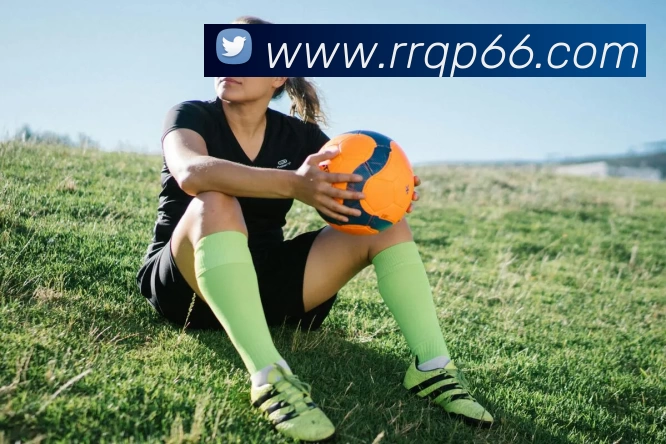 人人棋牌APP 封面图